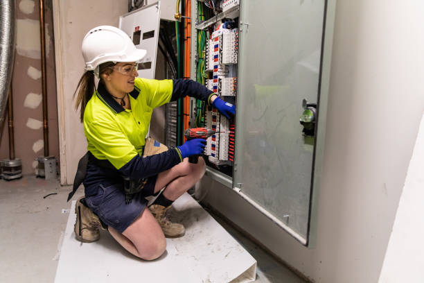 Best Emergency Electrical Repair  in Round Lake, IL